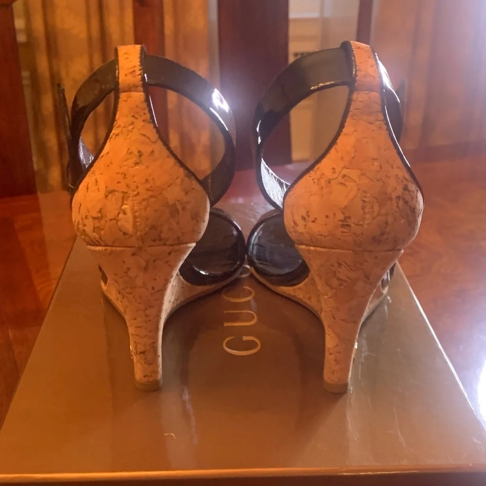 Gucci Santander Tan Cork & Black Patent Leather Wedge Sandals